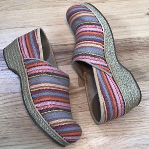 Dansko professional clogs shoes size 8.5-9 colorful woven fabric jute espadrille